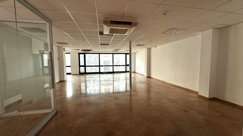 Foto afb56533-c09e-44e1-bf51-b466d91cf469. Rent office space in calle cristofor colom 4 in Eixample Tarragona