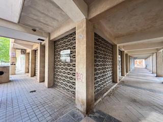 Local Comercial en Calle de alemania 30. Se vende local  ciudad real