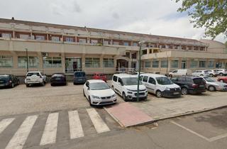 Local commercial à Calle de alemania 30. Se vende local  ciudad real