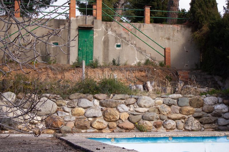 Foto bc09a70e-99ce-49de-8480-72460ca66c13. Terreny residencial a Abrera