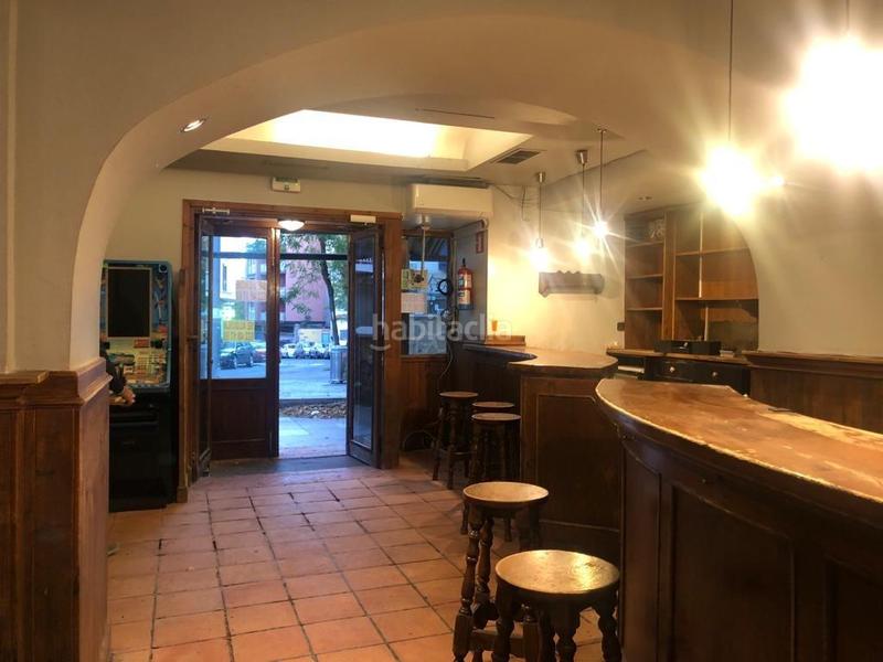 Foto f91e7c3b-c569-480a-a0d3-6b21e7b5959a. Local comercial a Centro-Puerto Viejo Getxo