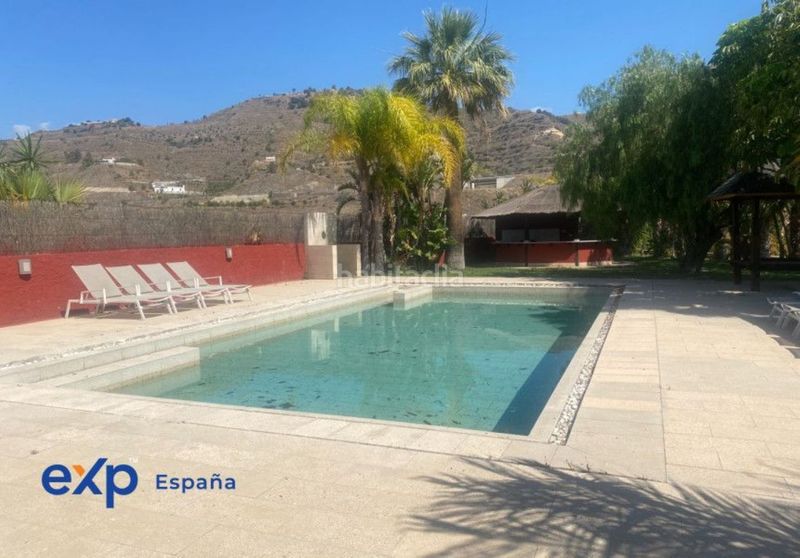 Foto 9e3ce1a9-ff00-47cc-bbae-083b3da4c90a. Xalet amb calefacció aparcament piscina a Velilla - Velilla Taramay Almuñécar