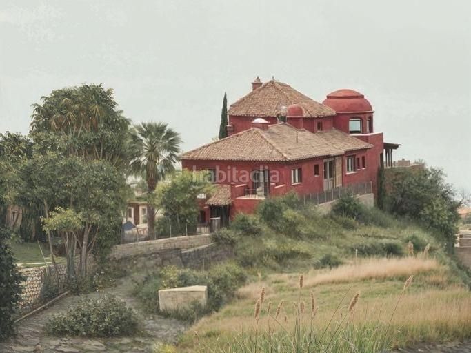 Foto c185149e-eb88-4daa-aca9-2530292c80de. Xalet amb calefacció aparcament piscina a Velilla - Velilla Taramay Almuñécar