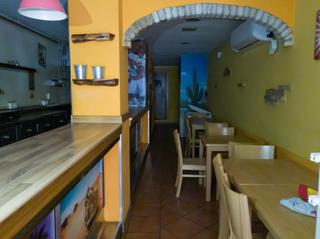Local commercial à Sant Ramon - Maternitat. Local comercial versátil con licencia de bar y salida de humos