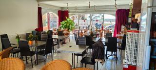 Business premise in Santa Margarida. Bar restaurant paredes y traspaso