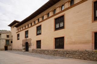 Casa  Calle ramon y cajal. Espectacular casa señorial a la venta!! ideal para un hotel