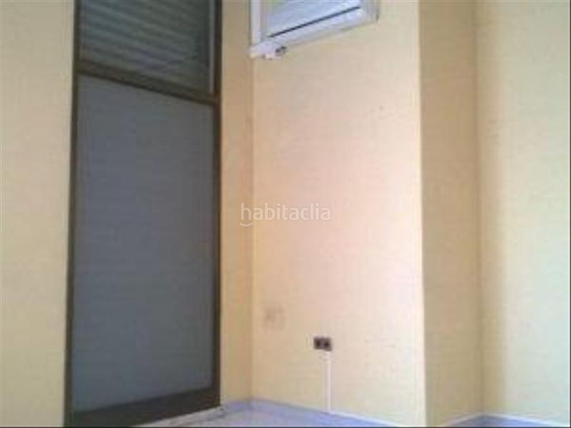 Foto 74573e1b-1859-40f9-905d-d22b5c58f880. Geschäftsraum in Centre Vendrell (El)