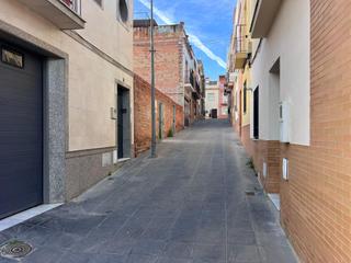 Terreny residencial a Coria del Río. Solar urbano  y peatonal a la venta en coria del rio