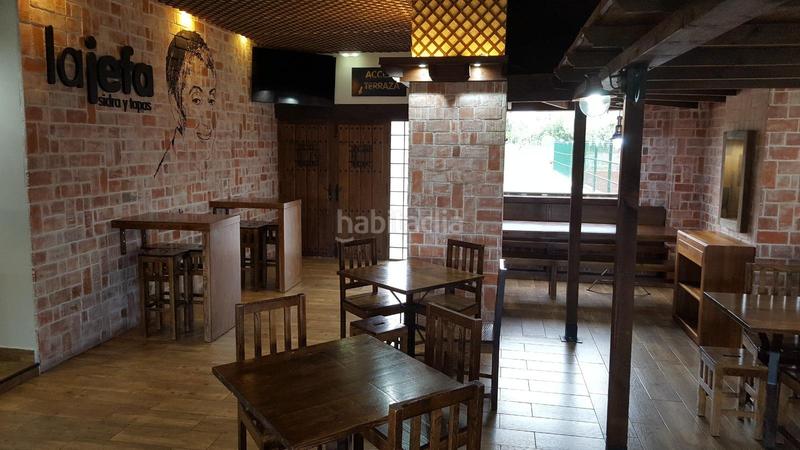 Foto 56ac593d-2e03-4140-a159-60463661f49f. Location local commercial dans calle calle pepín rodríguez 2 dans Oviedo