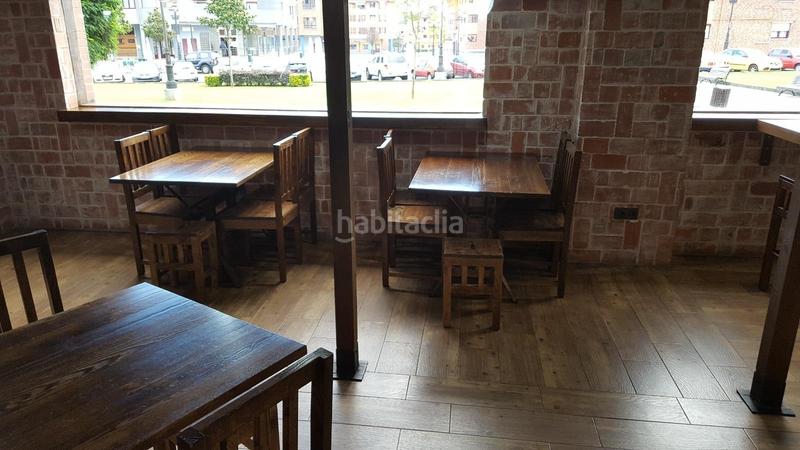 Foto 96cc3fdc-a95c-4af8-b2b7-462322d5b6de. Location local commercial dans calle calle pepín rodríguez 2 dans Oviedo