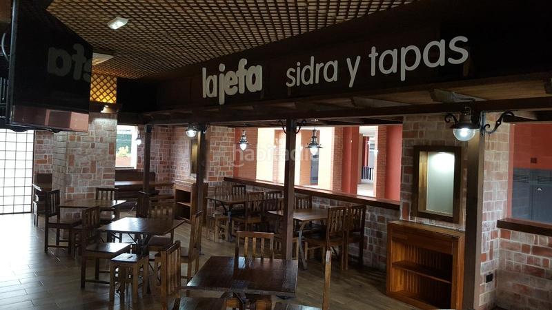 Foto a8b80106-6ea0-4cbb-93b2-36180f4526ad. Location local commercial dans calle calle pepín rodríguez 2 dans Oviedo