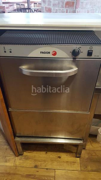 Foto b80503f6-e447-41ab-95ab-b8cc1146862c. Location local commercial dans calle calle pepín rodríguez 2 dans Oviedo