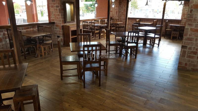 Foto 91572ec1-fc18-4250-bbac-a355d07bd926. Miete geschäftsraum in calle calle pepín rodríguez 2 in Oviedo