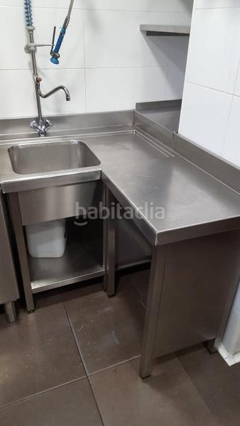 Foto ccc85bb1-4352-4915-8f4b-adfa7a799513. Miete geschäftsraum in calle calle pepín rodríguez 2 in Oviedo