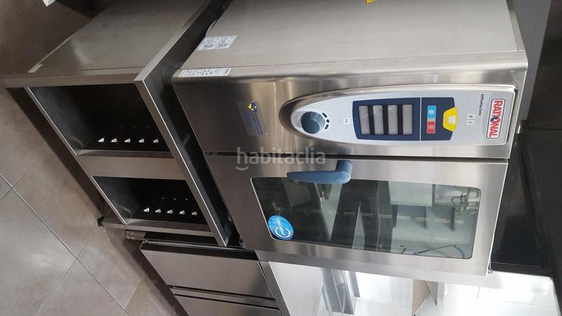 Foto f14d0fd1-2e71-4dc8-91d0-91c07fe8100e. Miete geschäftsraum in calle calle pepín rodríguez 2 in Oviedo