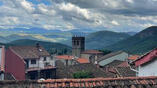 Casa  Calle arriba. Venta de casa rural en herguijuela de la sierra