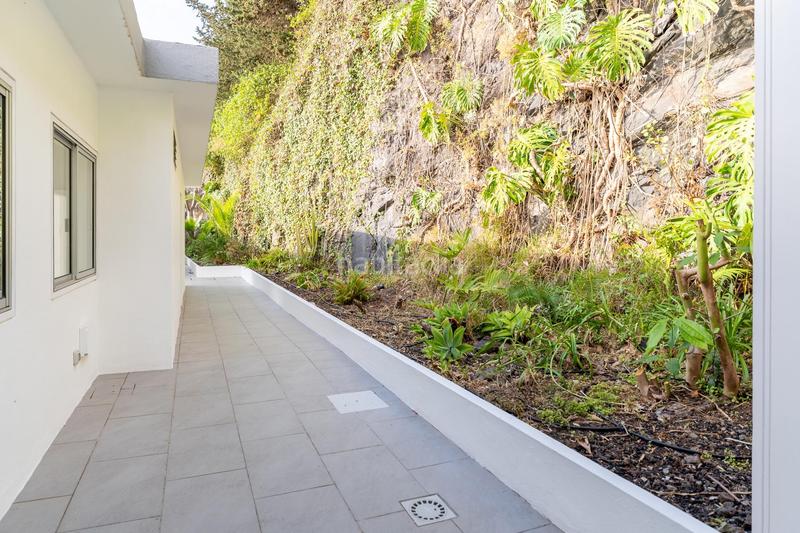 Foto a9ddfcb5-24c3-45cc-8158-81427b79b6cd. Xalet amb calefacció aparcament piscina a Las Cuevas - Los Gómez Orotava (La)