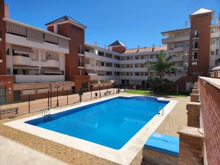 Pis a Avenida puerta del mar 45. Piso en planta baja  en av. puerta del mar estepona