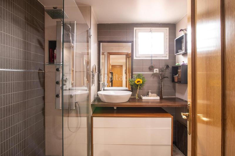 Foto 593cee69-bfe8-4acf-bb8a-467647ea3a5b. Piso en avenida puerta del mar 45 piso en planta baja en av. puerta del mar en Estepona