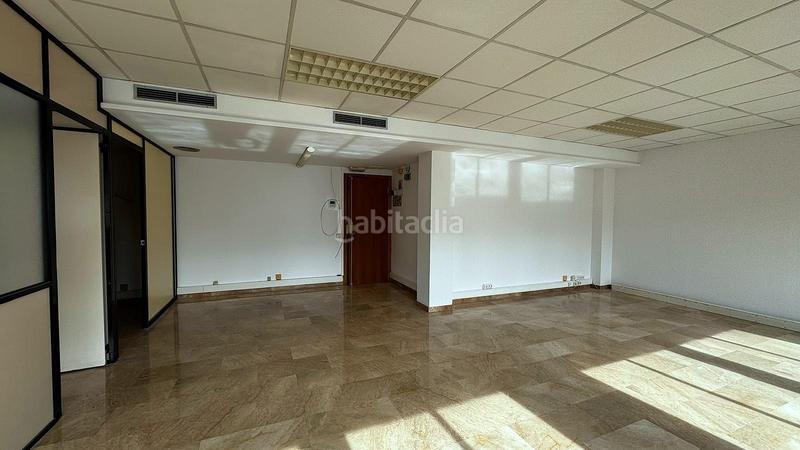 Foto 401480b6-b079-47e2-a5c6-9e3c721eefb6. Miete büro in Eixample Tarragona