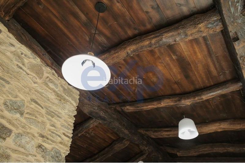 Foto 1bf1fbfb-8e32-4b93-8a2b-3477eddc3ad9. Masia a lugar oca abaixo 3 a Touro