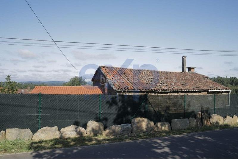 Foto 751f6b41-b046-4965-bccf-45de6a983477. Masia a lugar oca abaixo 3 a Touro