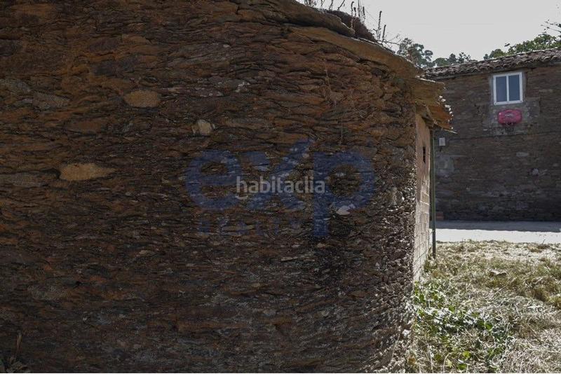 Foto ca30d364-3f35-47d6-ad77-4294f9cedd84. Masia a lugar oca abaixo 3 a Touro