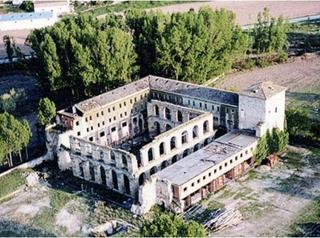 Building  Pasaje sopetran. Exclusiva inversión en monasterio siglo xi  en guadalajara