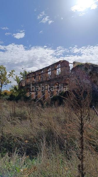 Foto e7a1a56d-7105-43e6-9cef-64e9aba2a8b2. Edifici a Cañizar