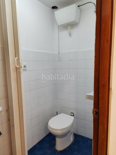 Foto 1ed6f8af-55ec-4fcc-b5b1-a8e6ddd447f7. Rent business premise in calle calle del cabo peñas 6 in Oviedo