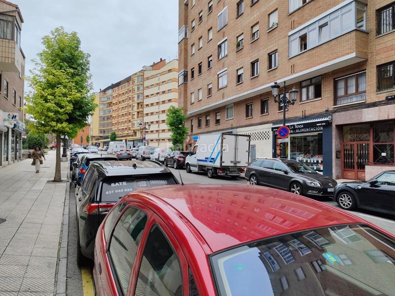 Foto 2af6f1e5-4340-4eaf-a44d-18cebb61702e. Rent business premise in calle calle del cabo peñas 6 in Oviedo