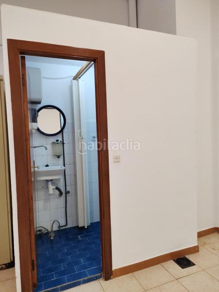 Foto 7e04ac5d-1811-4e53-95c8-09d6eeea5ea2. Rent business premise in calle calle del cabo peñas 6 in Oviedo