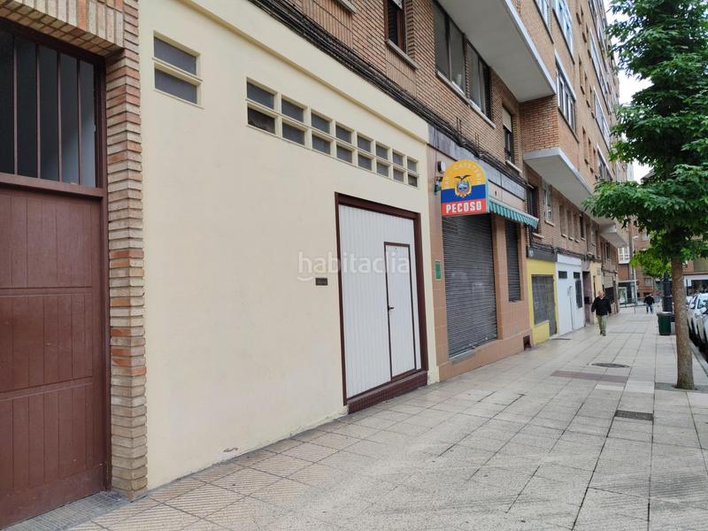 Foto 98a1a844-e97f-4b13-be8e-de774d343cd9. Rent business premise in calle calle del cabo peñas 6 in Oviedo