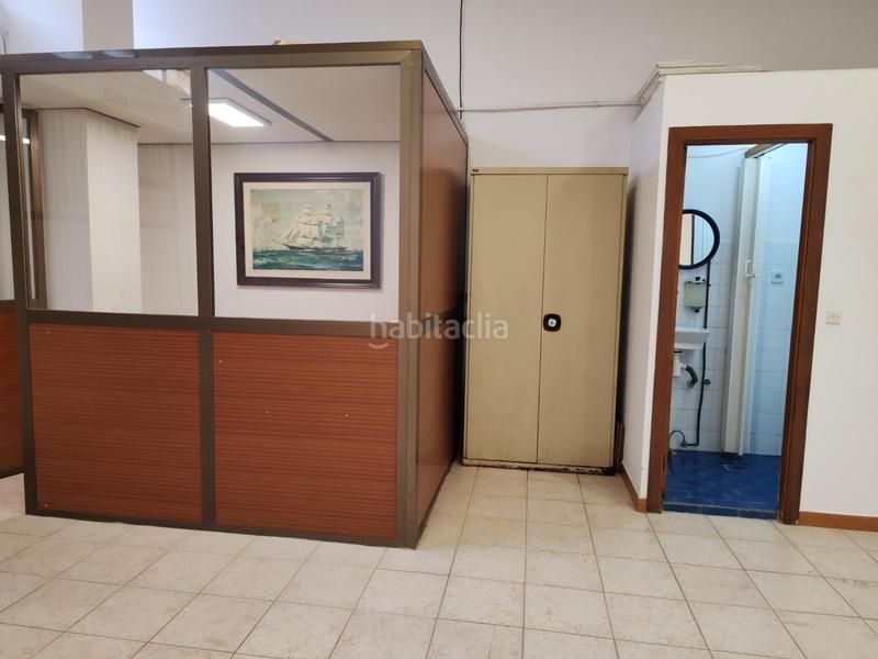 Foto 96bd7435-5b47-4383-bf4a-5d00155a804f. Location local commercial dans calle calle del cabo peñas 6 dans Oviedo