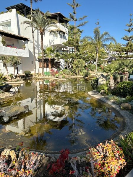 Foto 4fe944b7-9f25-4655-8bc3-34c196783811. Apartament amb piscina a Divina Pastora Marbella