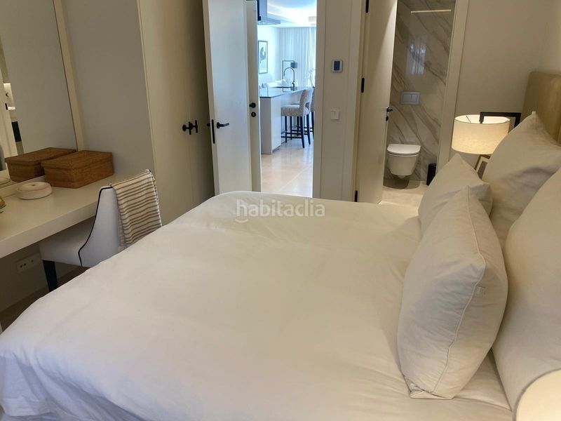 Foto de155879-0270-4e7c-bae2-bb1c3da63d9c. Apartament amb piscina a Divina Pastora Marbella