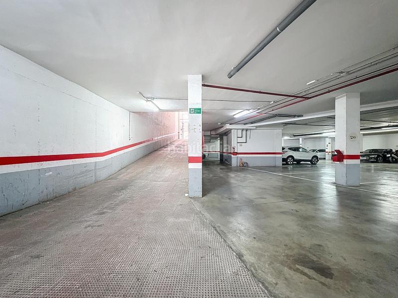 Foto 1efa9d16-4def-4304-8fe8-d4172eabfb22. Posto auto in San Luis Almería