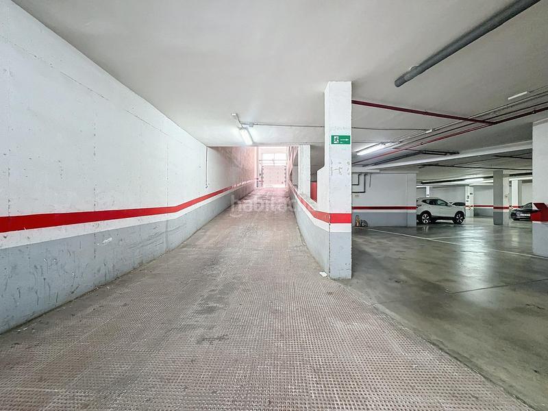 Foto 6786b0ac-e414-40dd-8acf-ad937362bc20. Posto auto in San Luis Almería