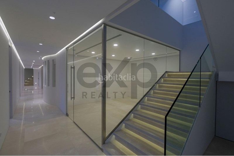 Foto 4a53d304-a608-491e-80f5-1689d7cf77fd. Casa amb aparcament piscina a La Quinta Benahavís