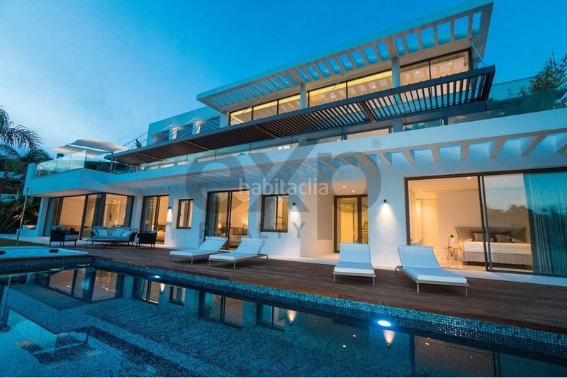 Foto 898b8e02-9bab-4180-98d8-62cf1677df6d. Casa amb aparcament piscina a La Quinta Benahavís