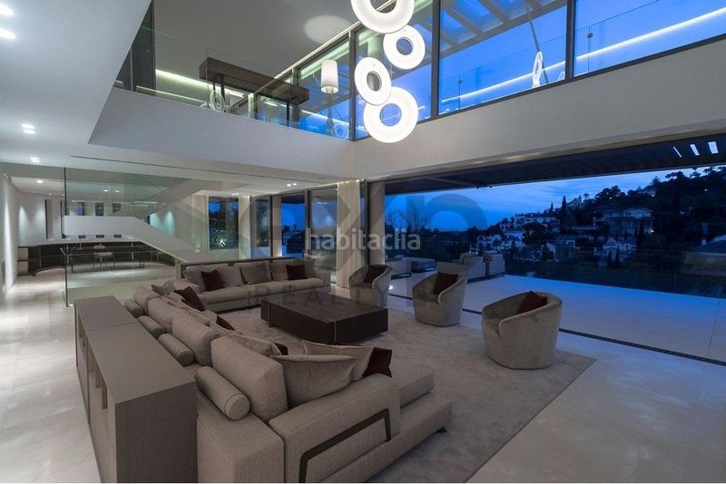 Foto d84b9814-8ba5-4b50-9fbd-0f393ebb433a. Casa amb aparcament piscina a La Quinta Benahavís