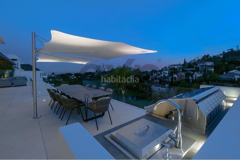 Foto e3895bb6-4594-4cb8-8dfb-ca7e39f53067. Casa amb aparcament piscina a La Quinta Benahavís