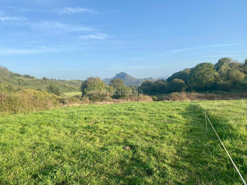 Foto 6eefd5c8-4b4e-45c1-b205-d2f0d90e5175. Terrain résidentiel dans Parroquias Norte Siero