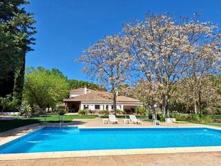 Masia a Argamasilla de Calatrava. Exclusiva finca de recreo con amplia parcela y vivienda de lujo