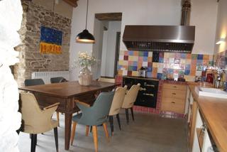 Chalet en Carretera general de cangas 10. Impresionante villa en venta con piscina y vistas al mar