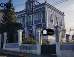 Casa  Calle celso curras lopez. Casona con encanto clásico de las casas indianas