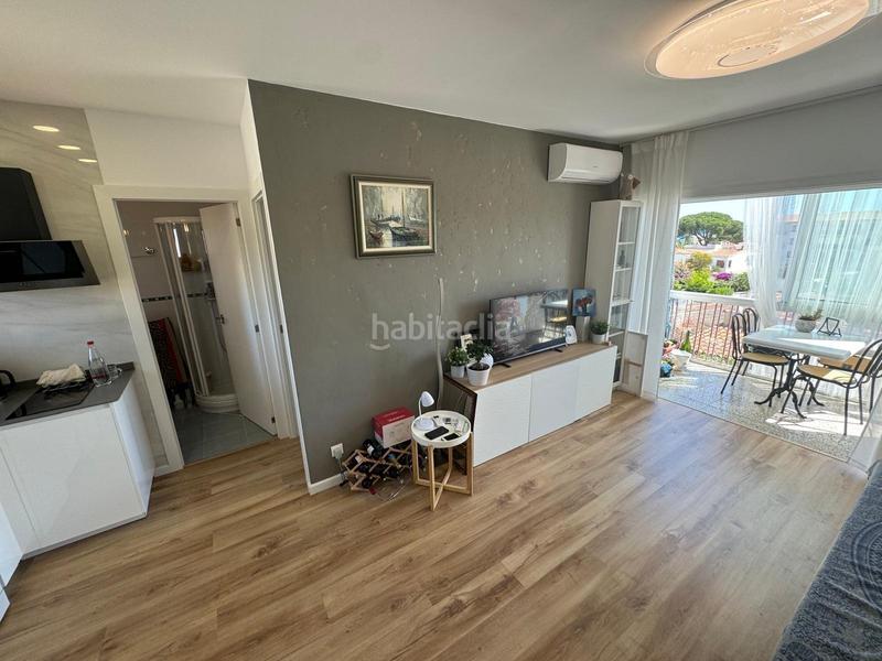 Foto 01580d79-33c5-44f2-9c4b-62d49fa871af. Appartamento con riscaldamento parcheggio in Riells Escala (L´)