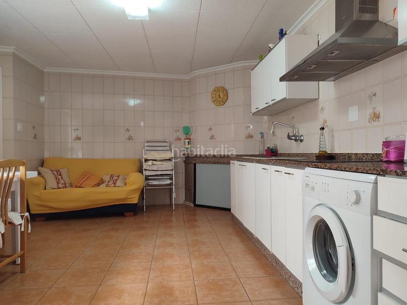 Foto 154193cd-5ad9-4d1d-9129-7d4699d5fd8d. Casa  de pueblo pareada con terraza y vistas en casas del señor monóvar en Monòver