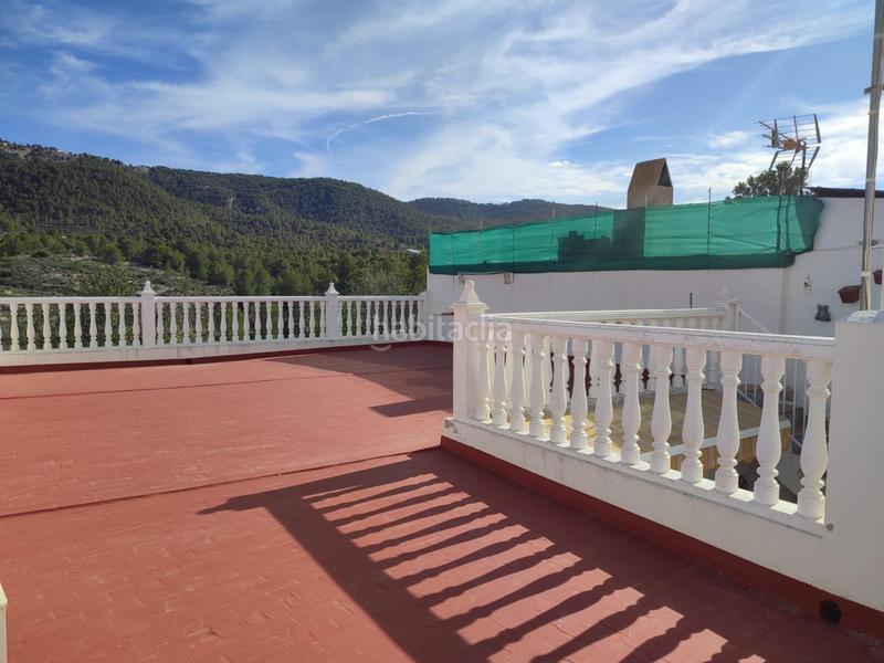 Foto b300ff68-14cf-4758-8608-d4c65620aadb. Casa  de pueblo pareada con terraza y vistas en casas del señor monóvar en Monòver