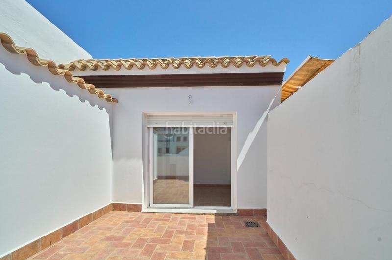 Foto 492196ad-0c75-48ab-972f-4a68f64e98c8. Dúplex  a estrenar y garaje en venta en Playa de la Regla Chipiona